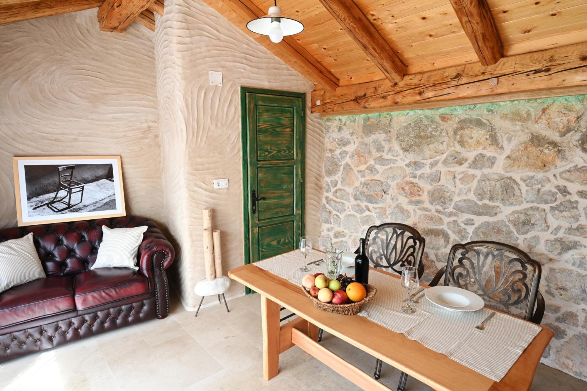 Teza Hvar Villaer *