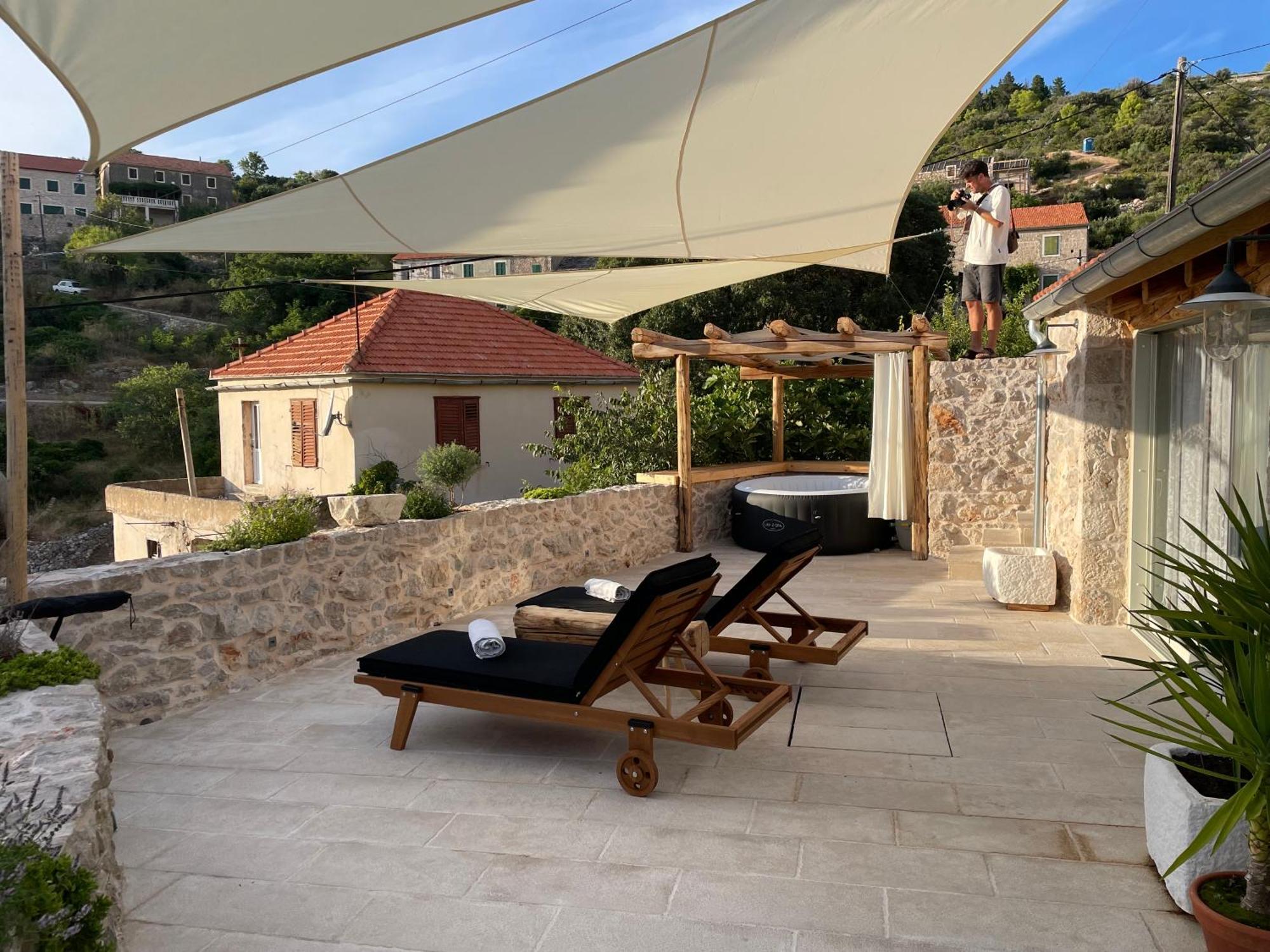 Teza Hvar
